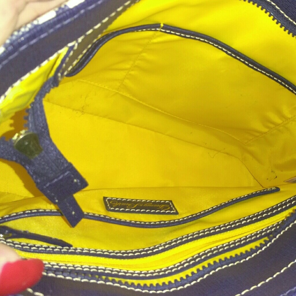 Dooney & Bourke Lois Tote Sanibel Collection - Picture 7 of 8